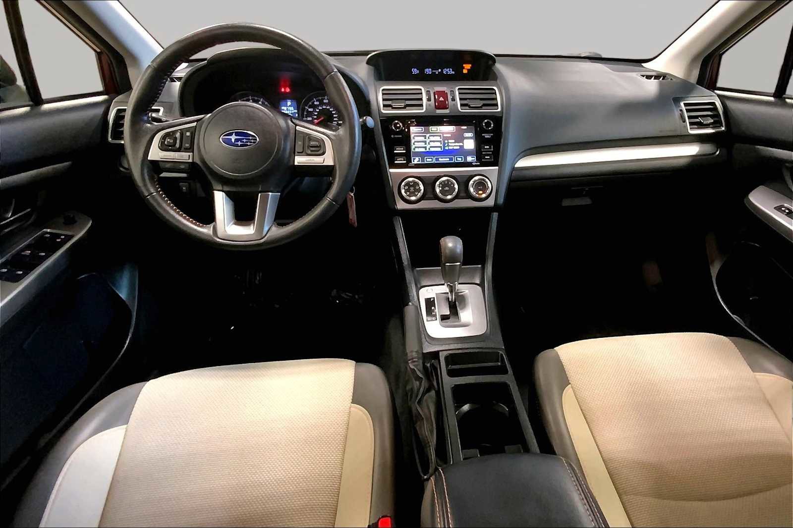 Used 2017 Subaru Crosstrek 2.0i Premium w/ Moonroof Package AWD/4WD image 16