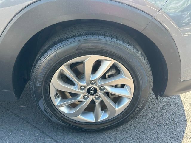 Used 2017 Hyundai Tucson SE Plus AWD/4WD image 13