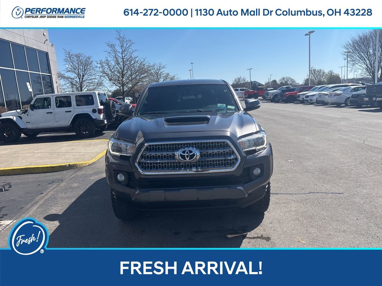 Used 2016 Toyota Tacoma SR5 image 9