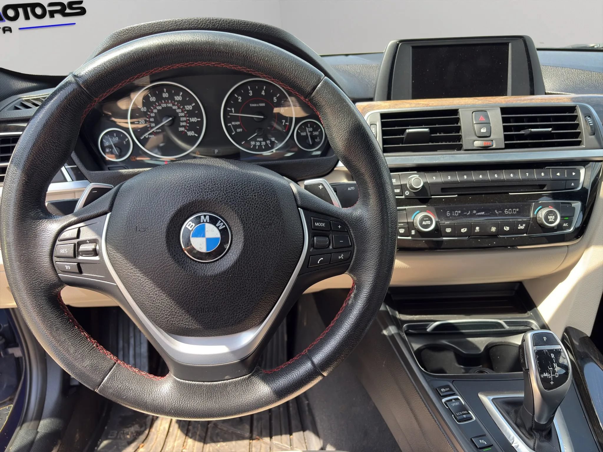 Used 2017 BMW 330i Sedan w/ Premium Package RWD image 11