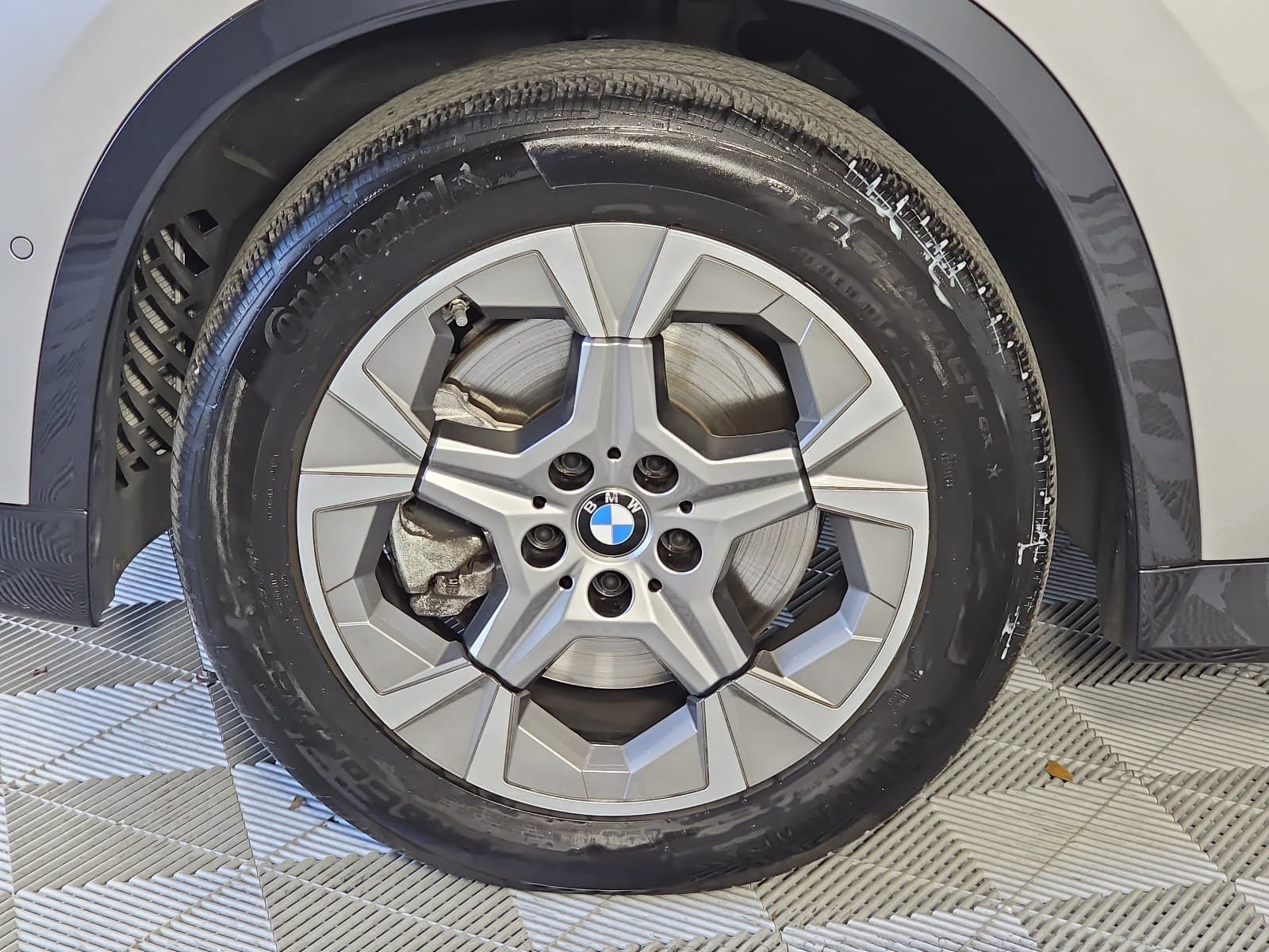 Used 2026 BMW X1 xDrive28i AWD/4WD image 10