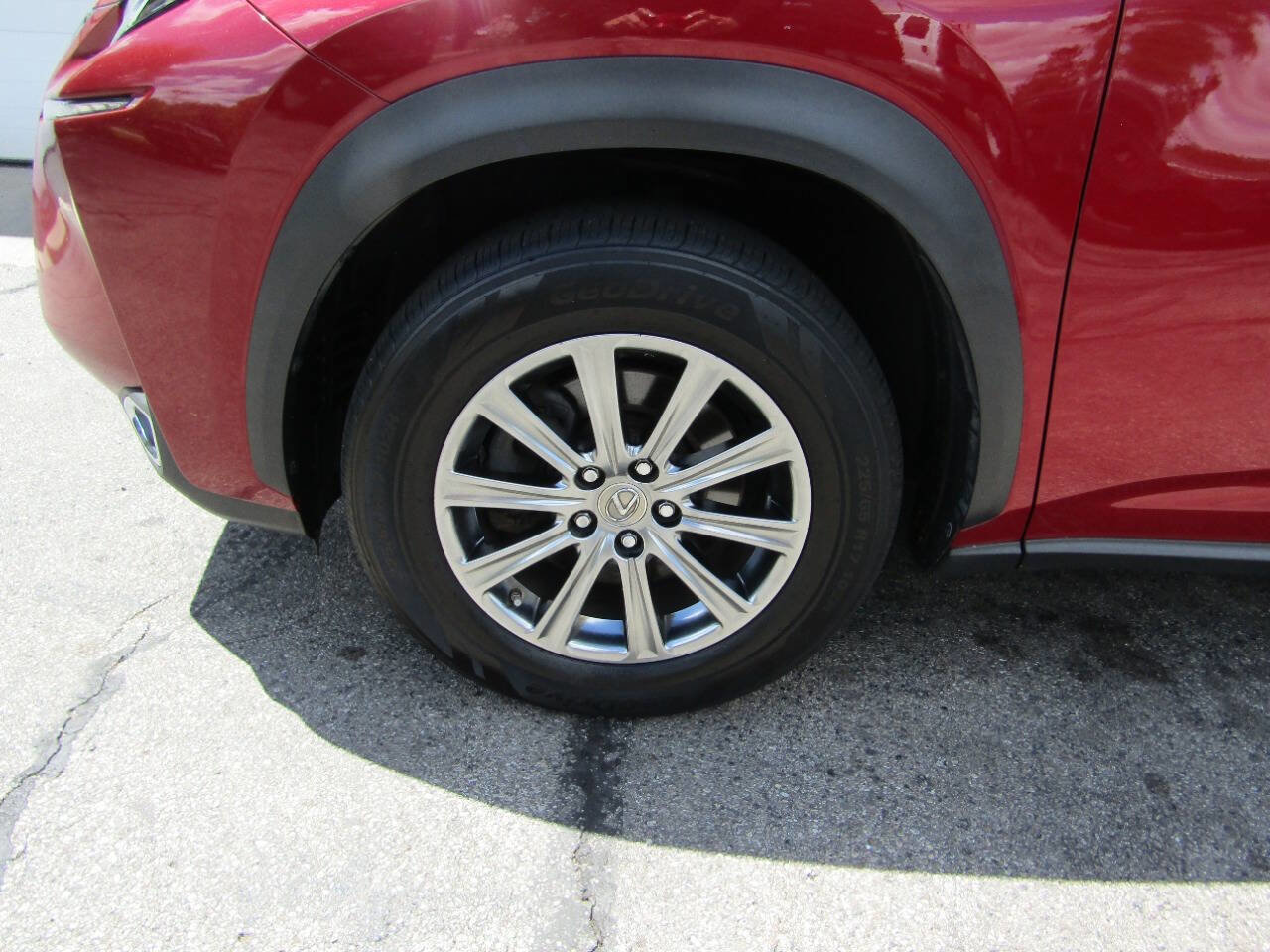 Used 2017 Lexus NX 200t FWD image 2
