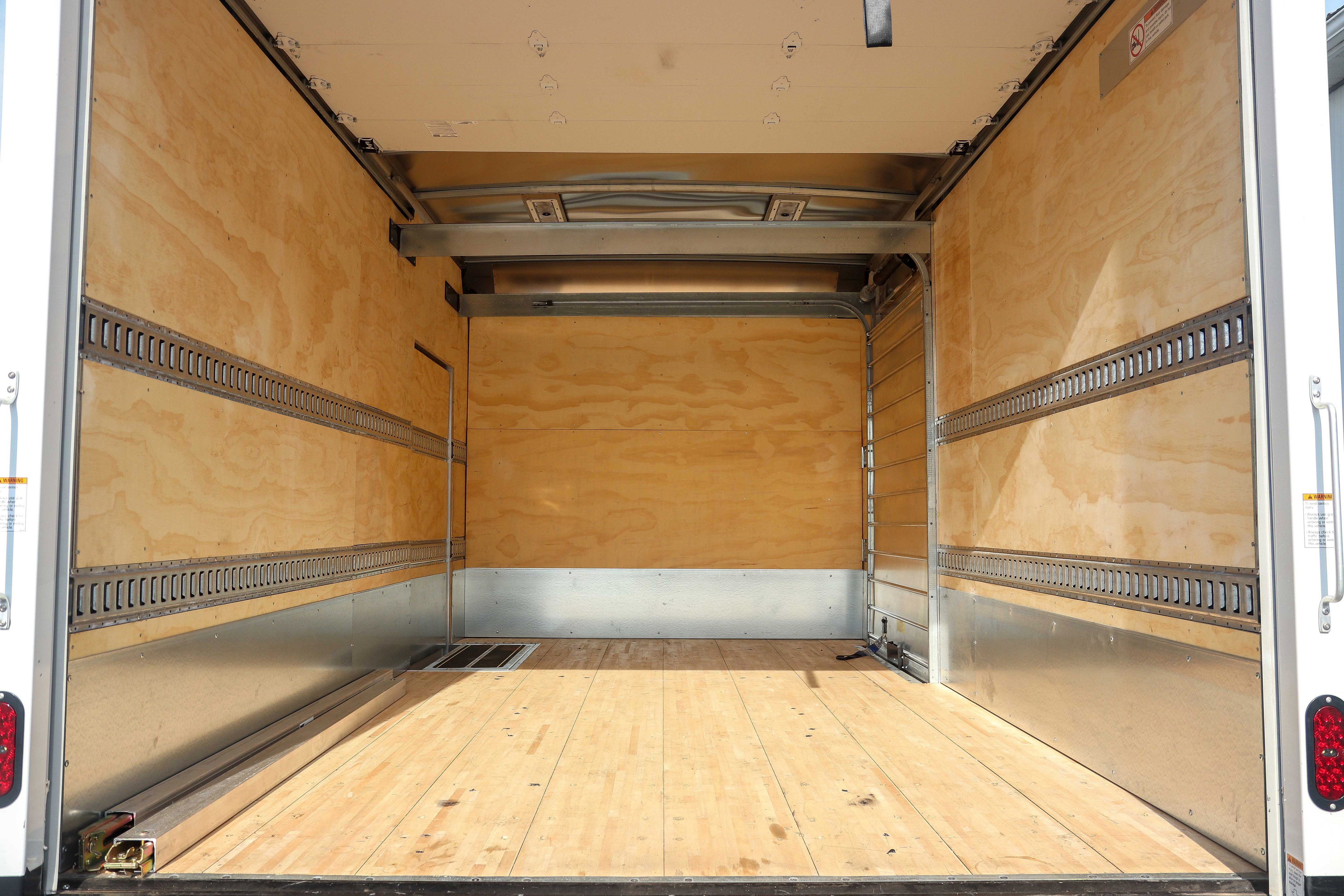 Used 2024 Isuzu NPR image 10