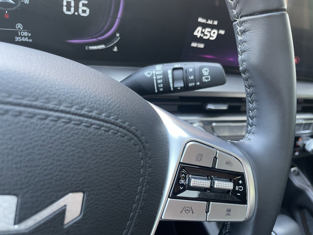 Used 2024 Kia Telluride S w/ S Sunroof Package image 28