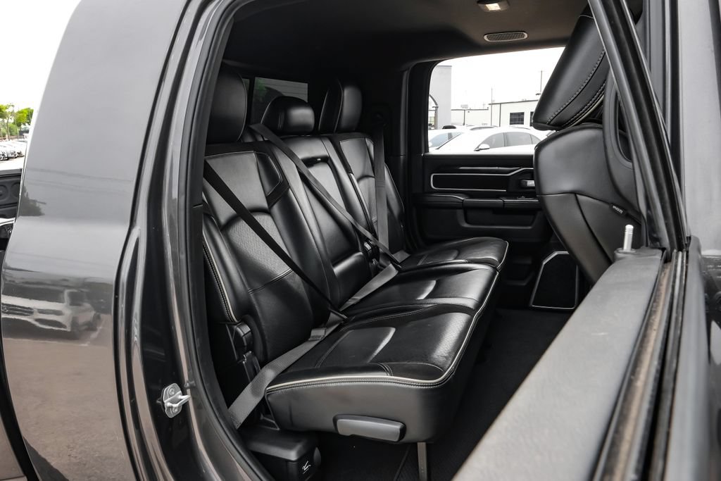 Used 2019 RAM 3500 Laramie AWD/4WD image 37