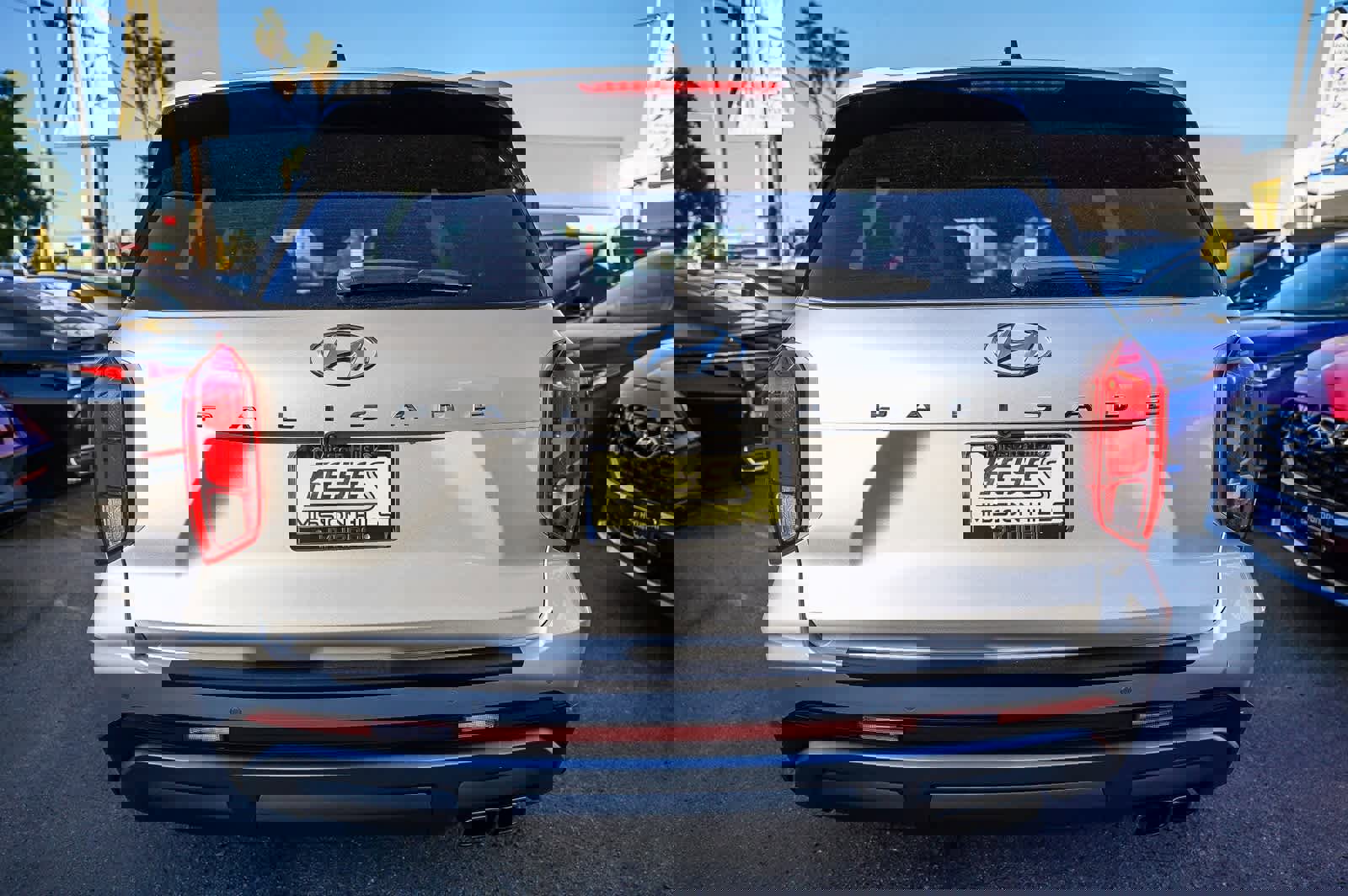 Certified 2025 Hyundai Palisade SEL image 7