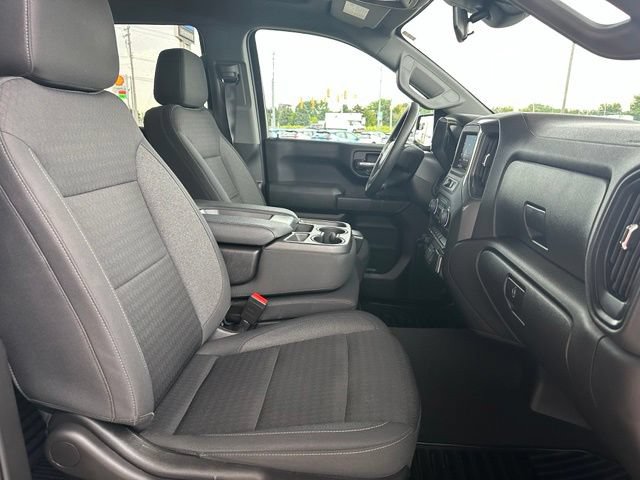 Used 2023 Chevrolet Silverado 1500 Custom AWD/4WD image 18
