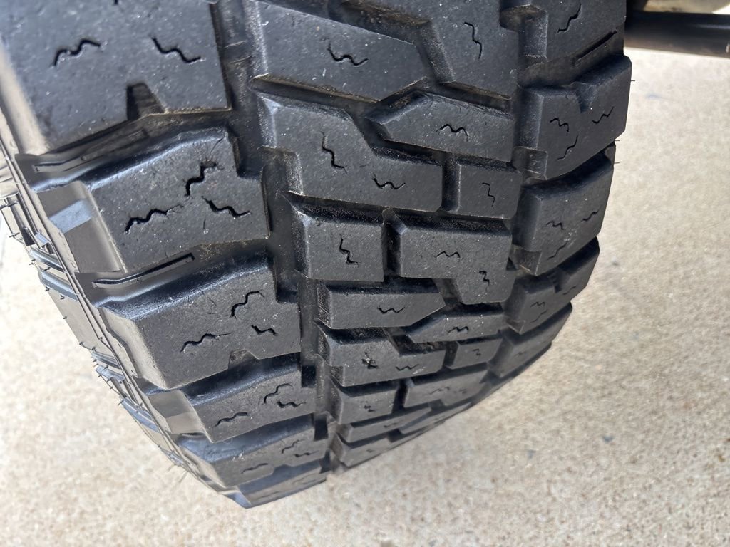 Used 2016 Jeep Wrangler Rubicon w/ Connectivity Group image 19