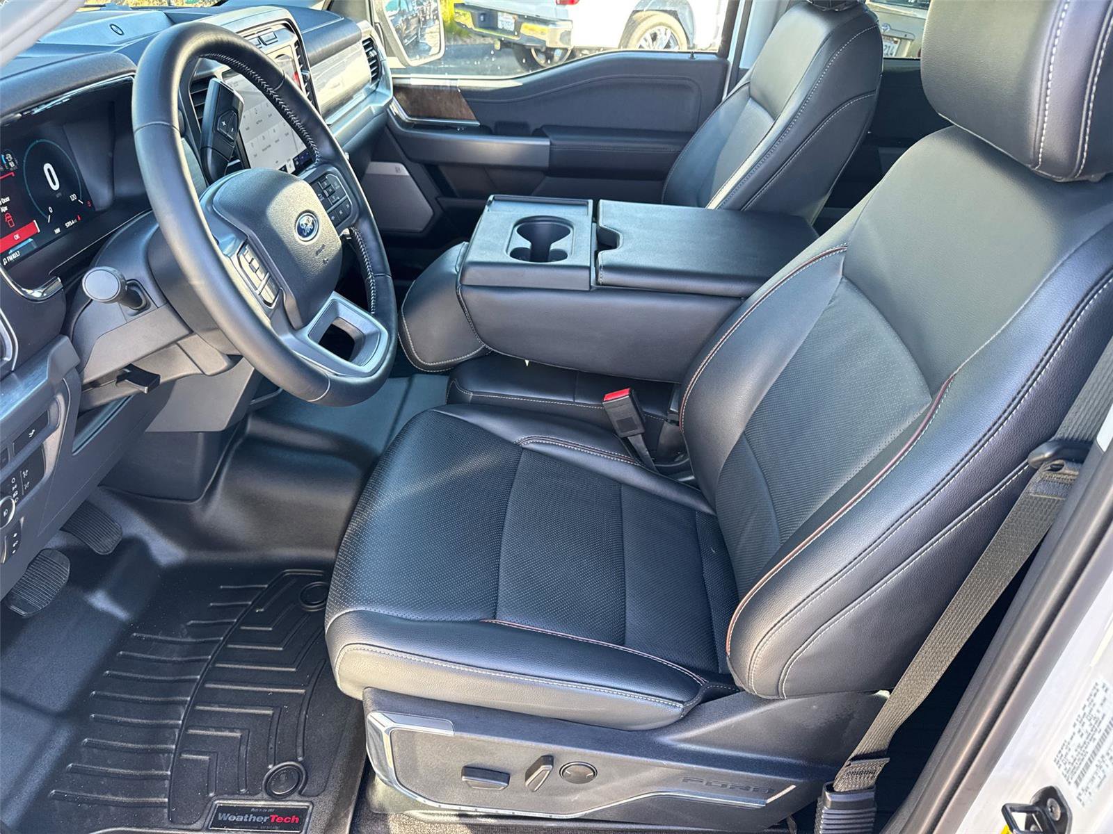 Used 2022 Ford F150 Lariat w/ Equipment Group 501A Mid image 26