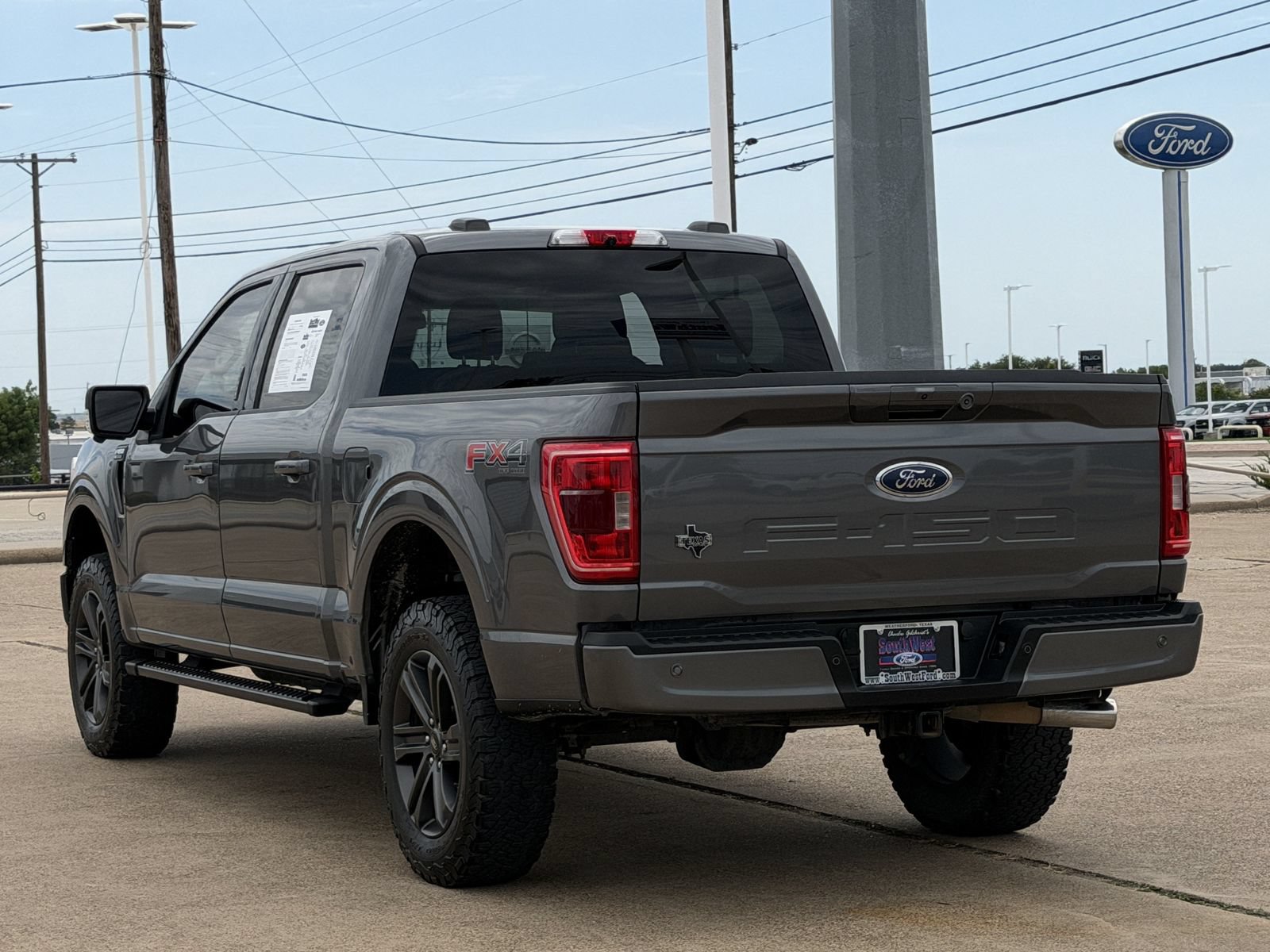 Used 2022 Ford F150 XLT w/ Equipment Group 302A High AWD/4WD image 6