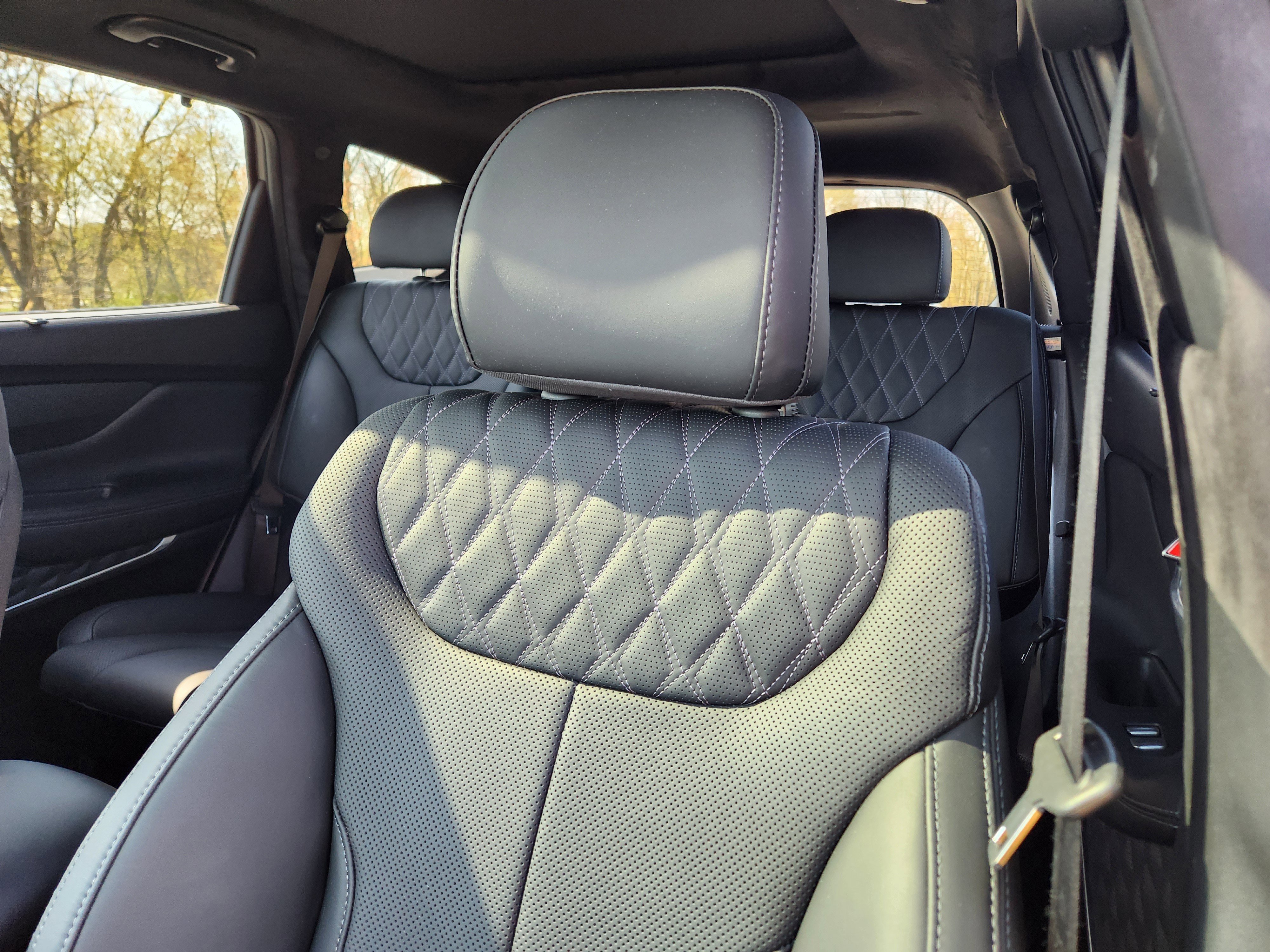 Used 2023 Hyundai Santa Fe Calligraphy image 11