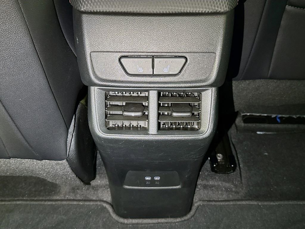 Certified 2025 Chevrolet Equinox RS w/ Safety and Technology Package image 23