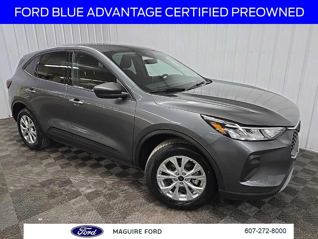 Certified 2025 Ford Escape Active AWD/4WD image 10