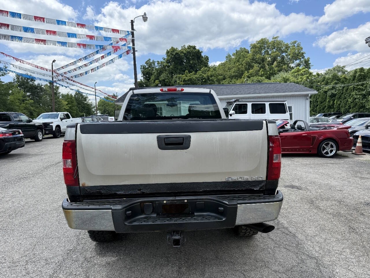 Used 2007 Chevrolet Silverado 2500 W/T AWD/4WD image 3