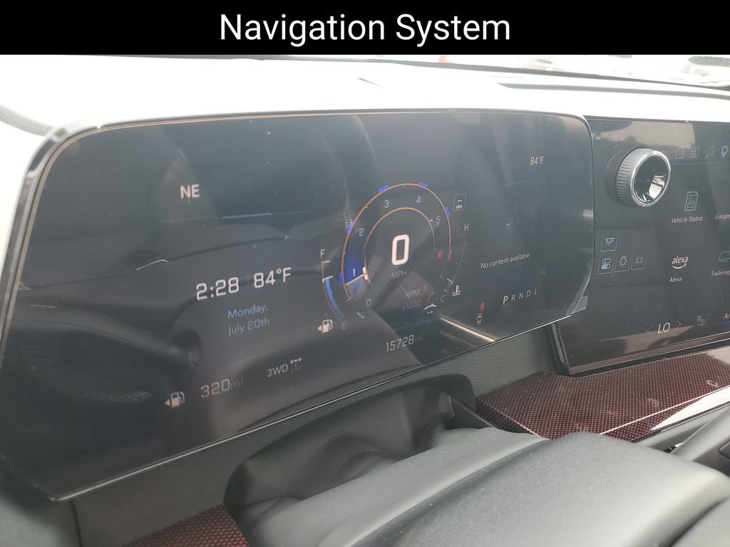 Used 2024 Chevrolet Traverse Z71 w/ LPO, Floor Liner Package AWD/4WD image 13
