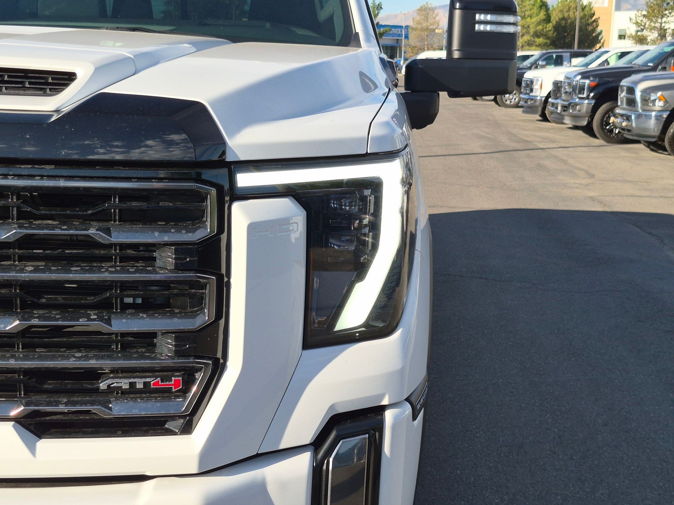 Used 2024 GMC Sierra 3500 AT4 w/ Technology Package AWD/4WD image 13