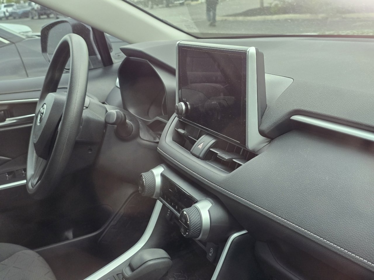 Used 2023 Toyota RAV4 XLE w/ Convenience Package image 20