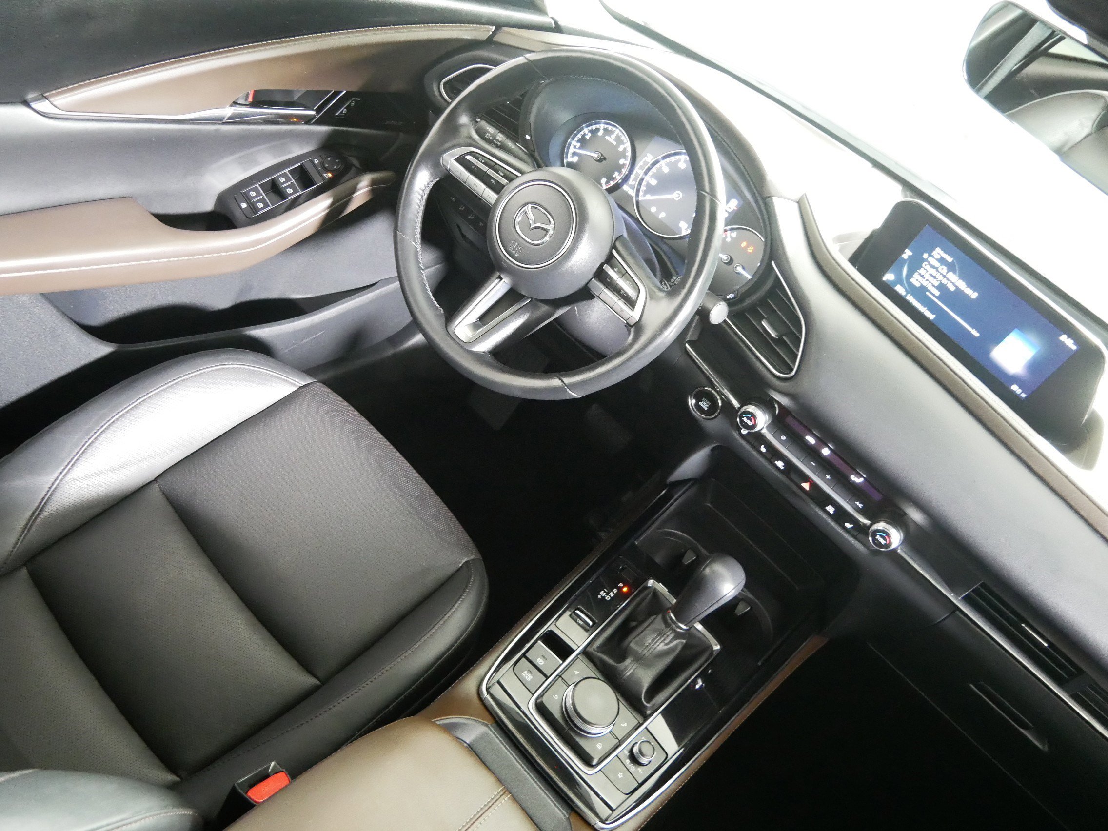 Used 2023 MAZDA CX-30 2.5 Turbo w/ Premium Package AWD/4WD image 9