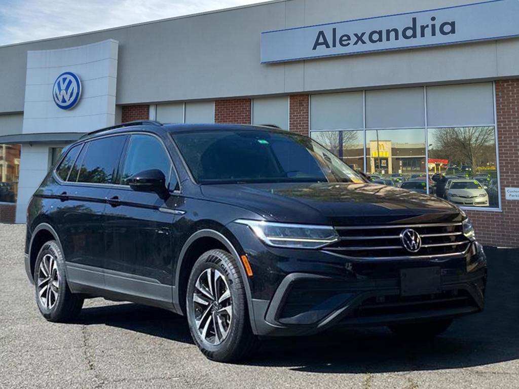 Certified 2023 Volkswagen Tiguan S FWD image 1
