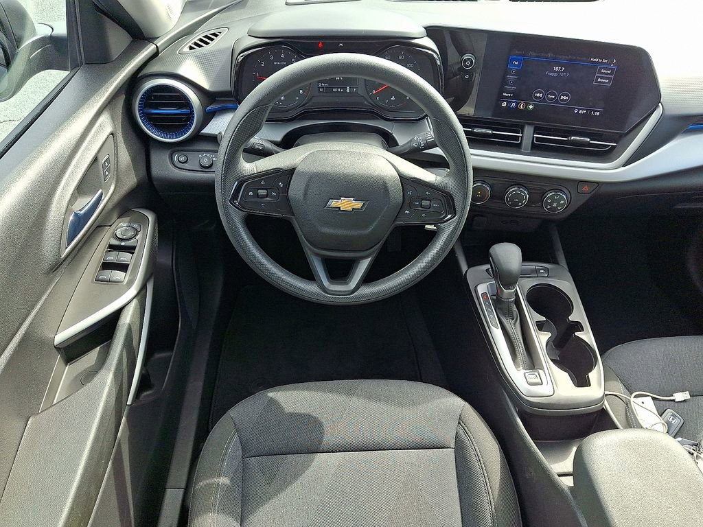 Certified 2024 Chevrolet Trax LS image 11