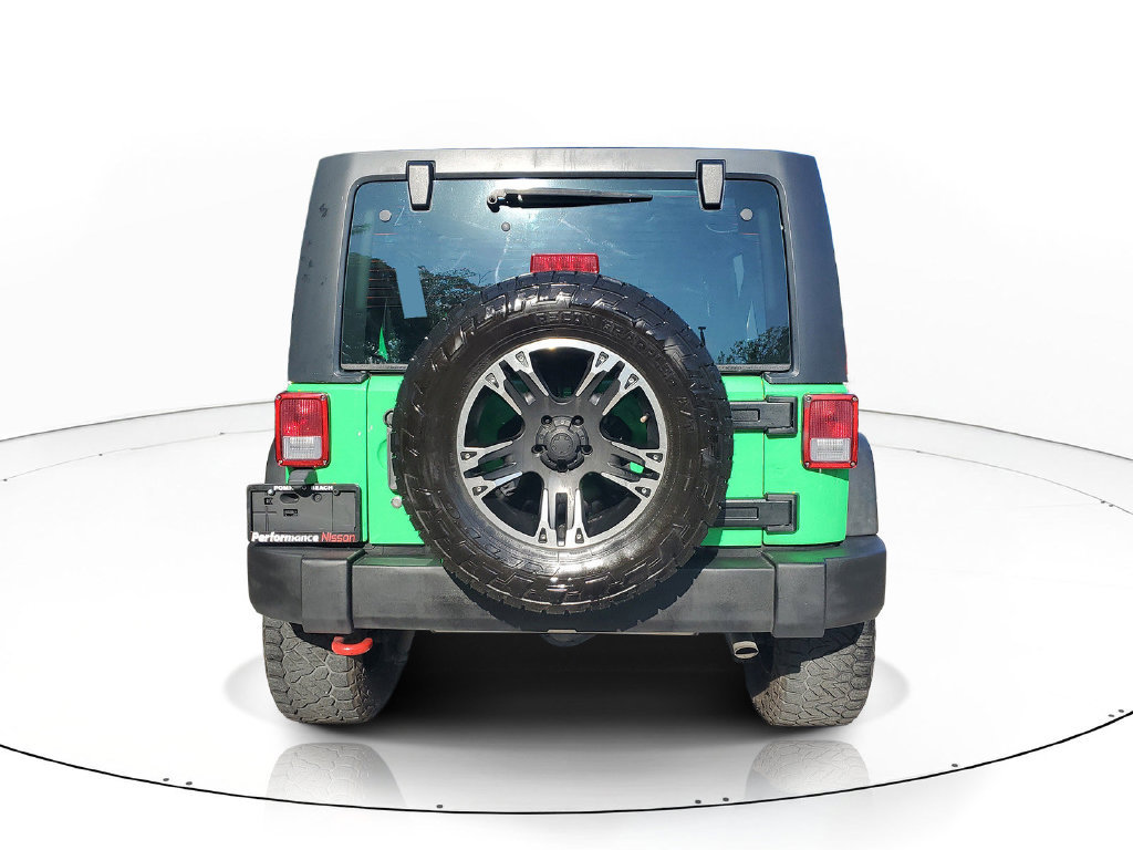 Used 2015 Jeep Wrangler Unlimited Sport w/ Connectivity Group AWD/4WD image 7