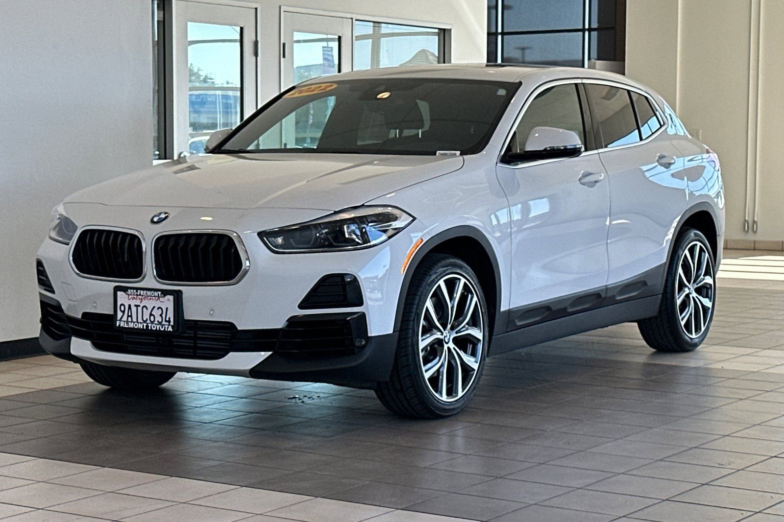 Used 2022 BMW X2 sDrive28i w/ Convenience Package image 8