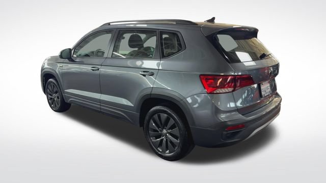 Certified 2023 Volkswagen Taos S FWD image 7