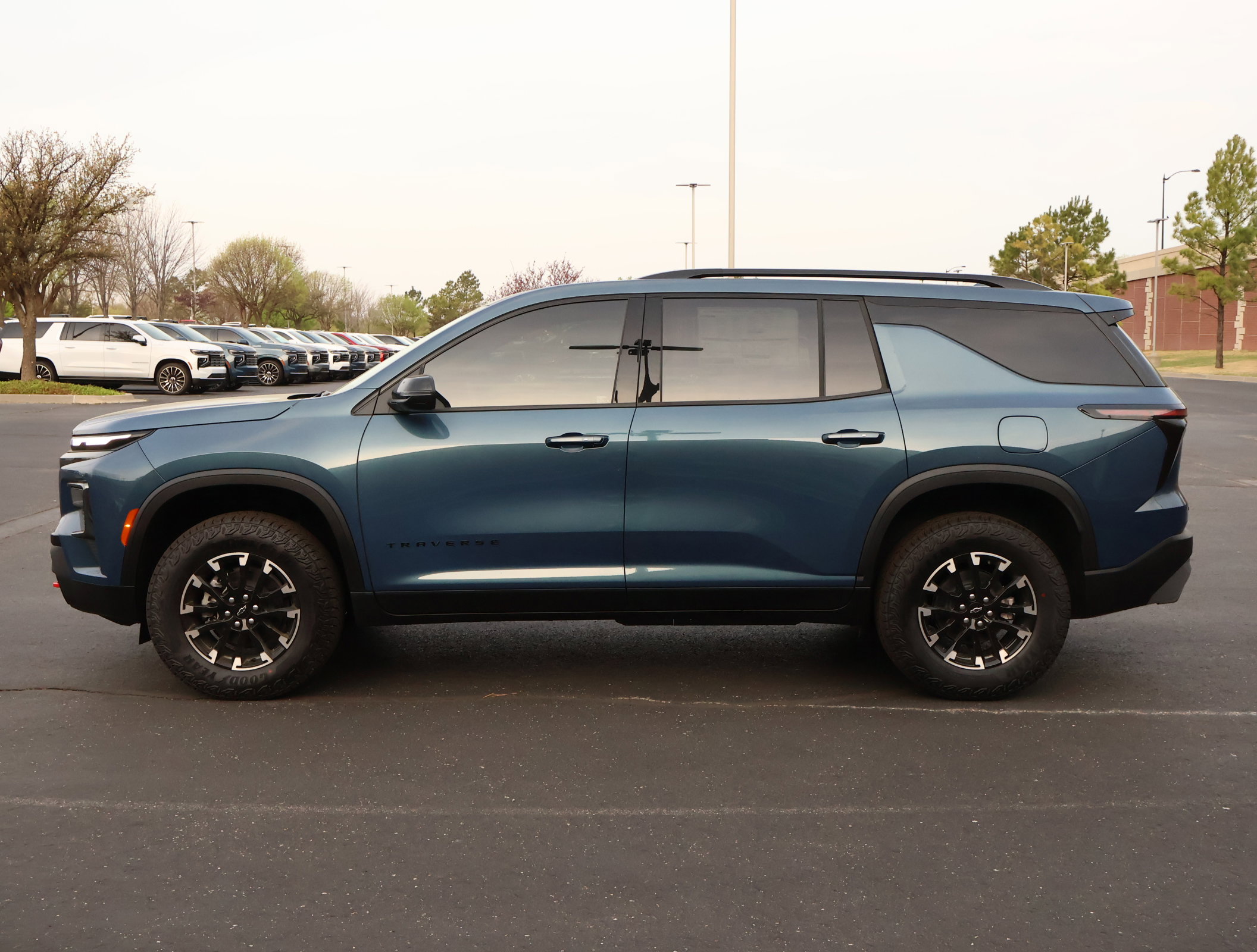 New 2026 Chevrolet Traverse Z71 w/ LPO, Floor Liner Package image 34