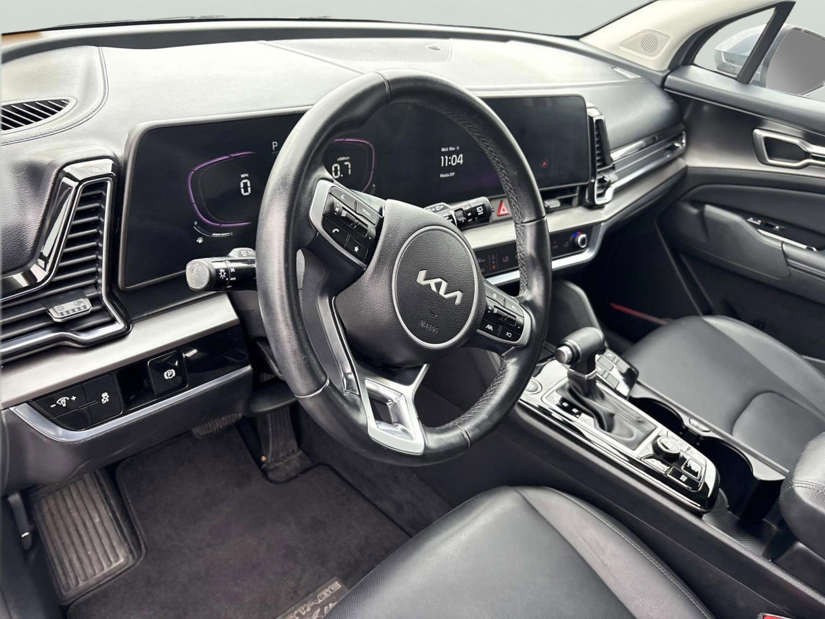 Used 2023 Kia Sportage EX image 26