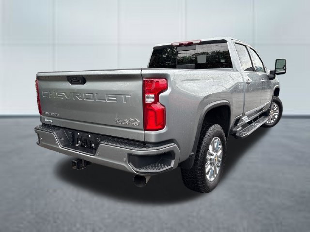 Used 2024 Chevrolet Silverado 2500 High Country w/ Technology Package AWD/4WD image 4