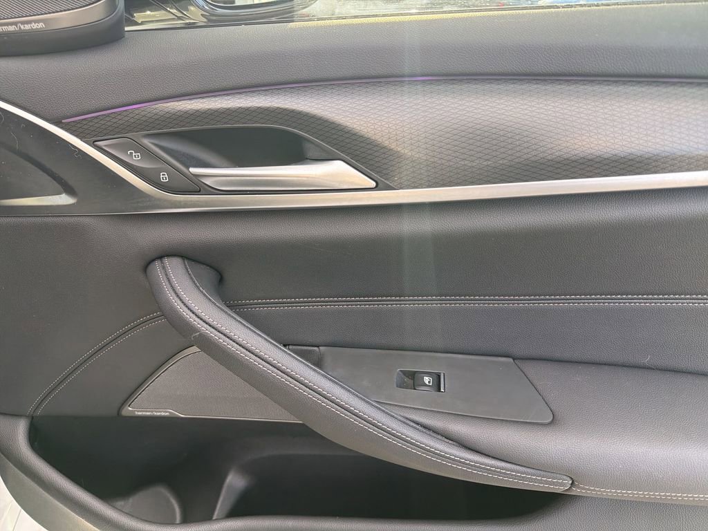 Used 2023 BMW 530i 530i w/ M Sport Package image 42