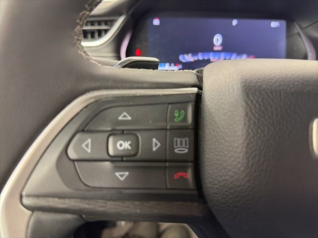 Used 2024 Jeep Grand Cherokee L Laredo AWD/4WD image 28