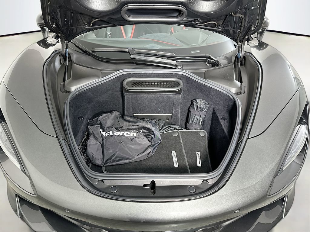 Used 2020 McLaren 720S Performance RWD image 28