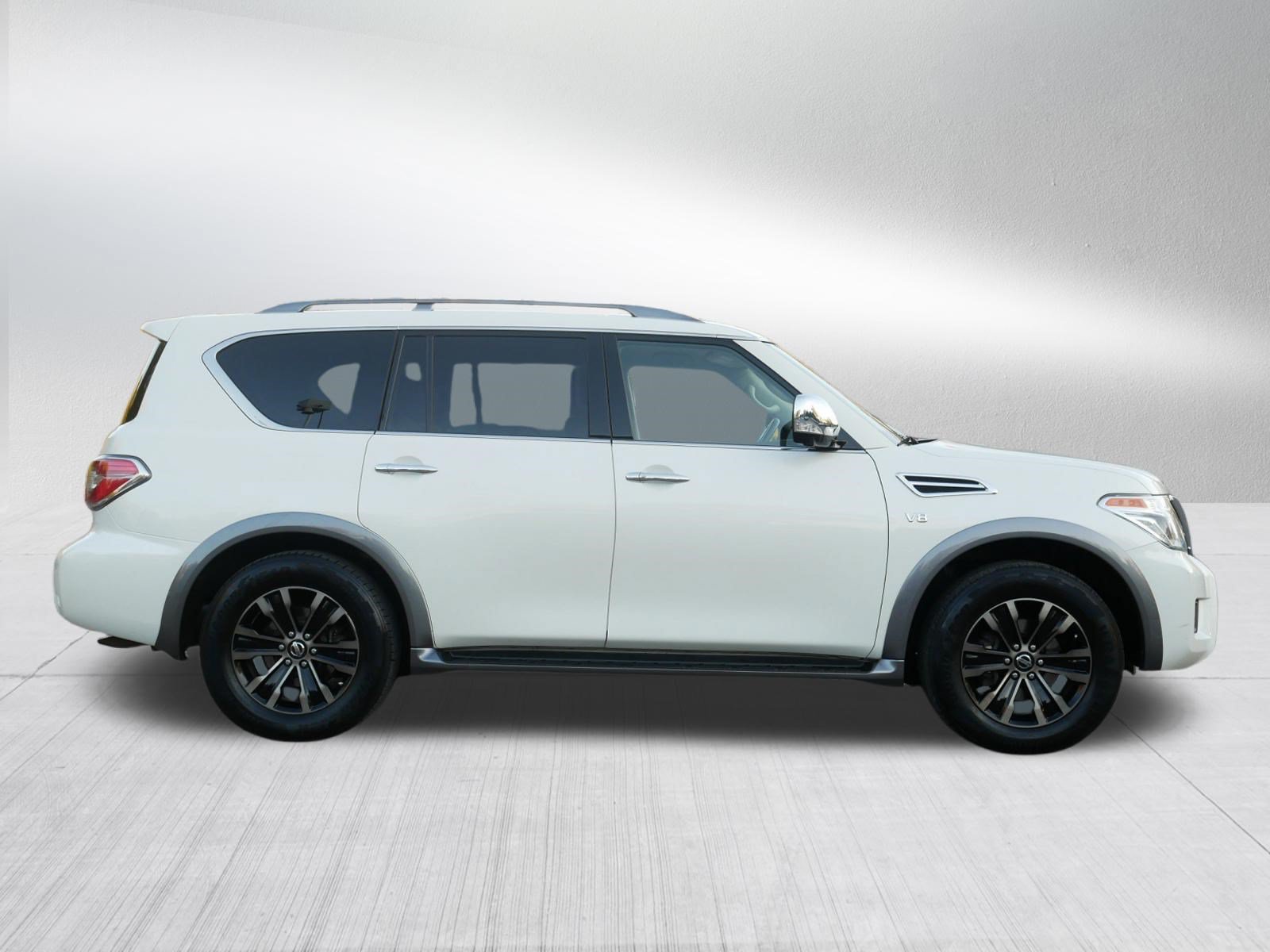 Certified 2018 Nissan Armada Platinum w/ Interior Lighting Package AWD/4WD image 8