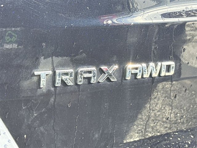 Certified 2022 Chevrolet Trax LT w/ LT Convenience Package image 31