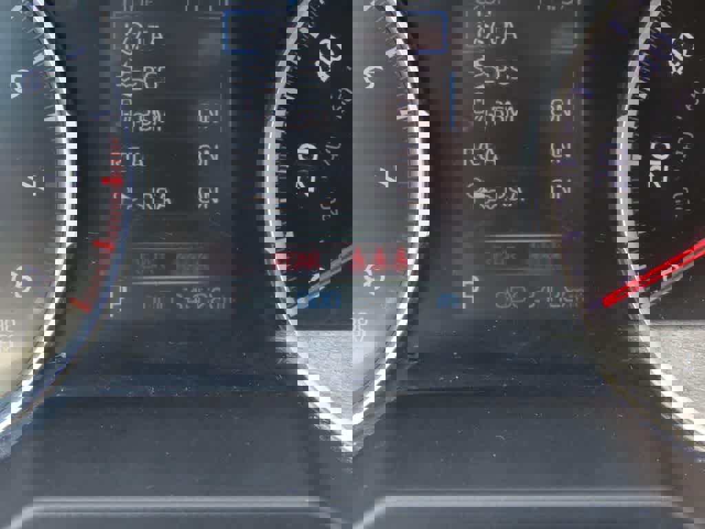 Used 2022 Toyota RAV4 LE image 24