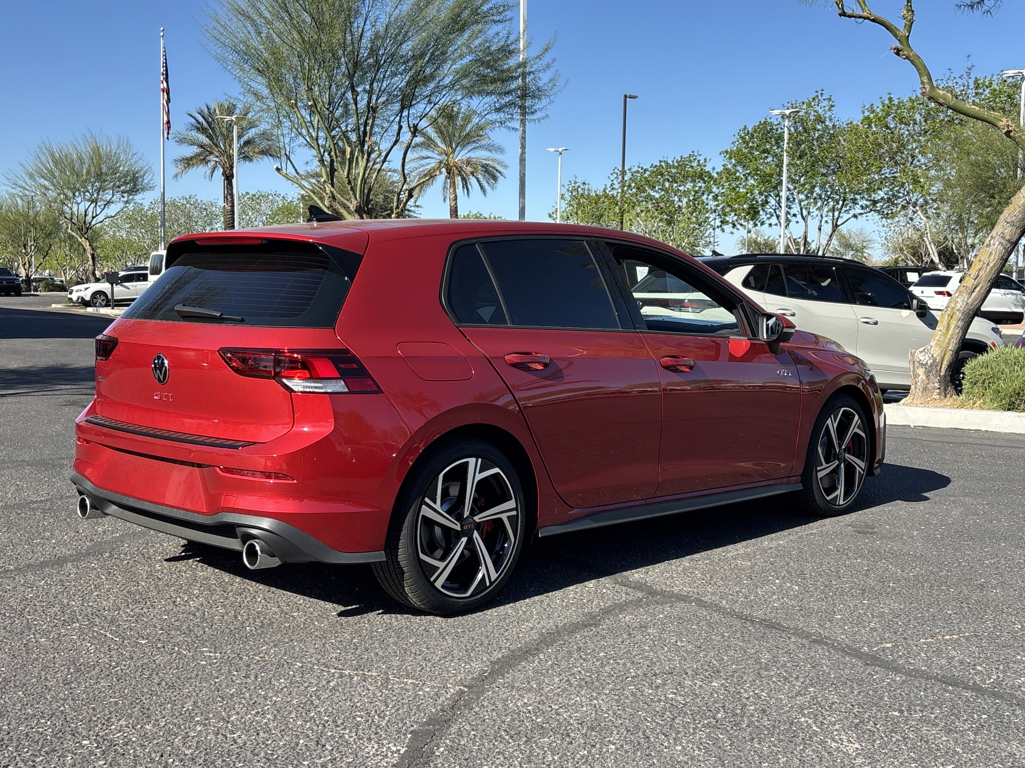 New 2026 Volkswagen GTI SE image 3