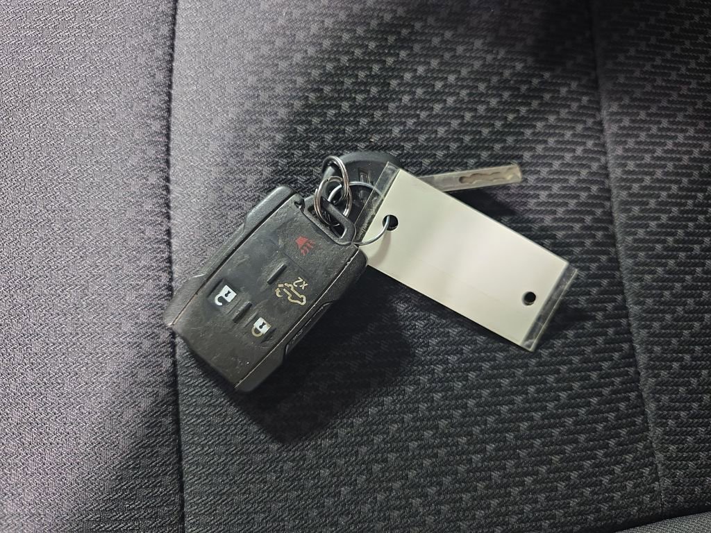 Used 2021 Chevrolet Silverado 2500 W/T w/ WT Convenience Package image 33