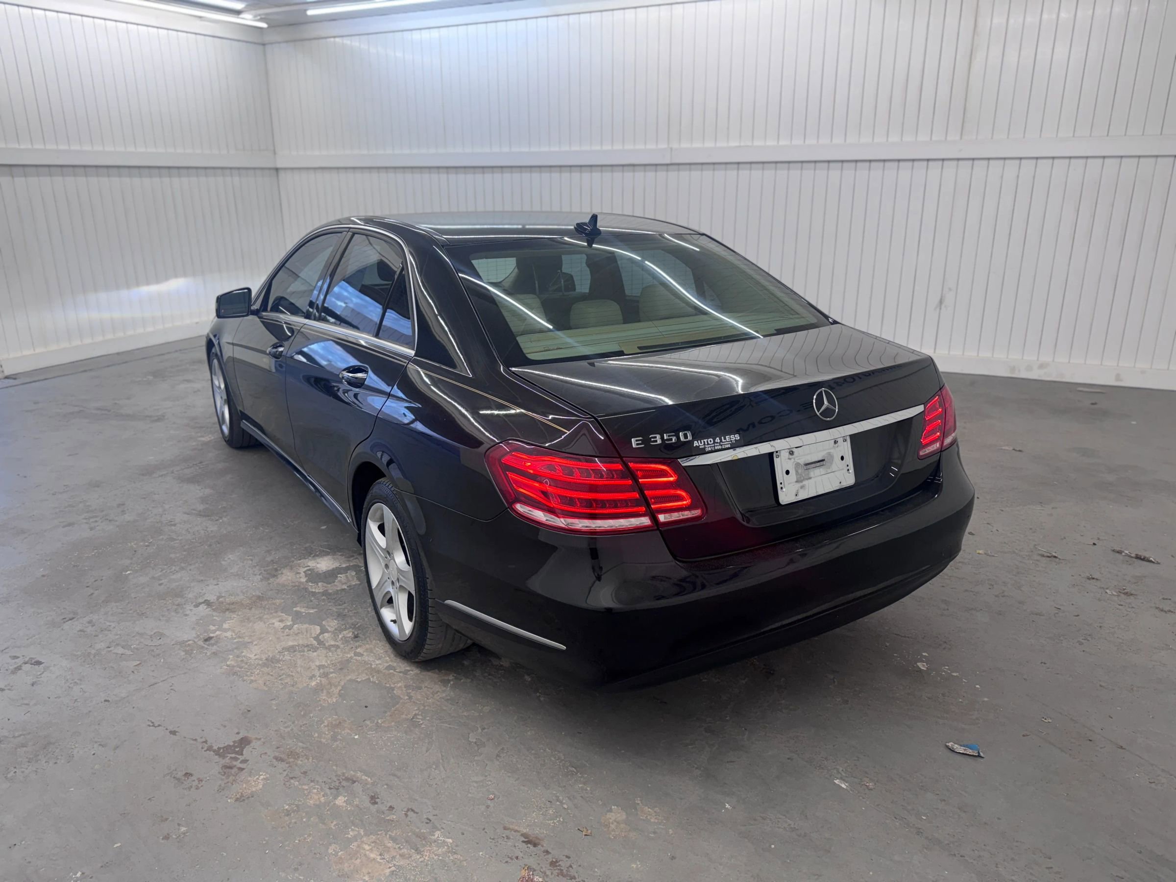 Used 2014 Mercedes-Benz E 350 Sedan image 7