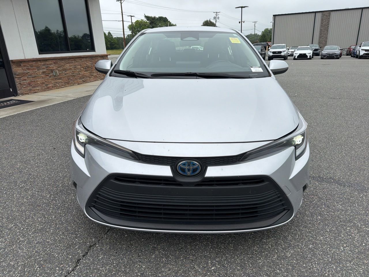 Used 2023 Toyota Corolla LE FWD image 10