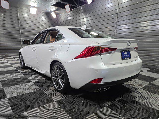 Used 2018 Lexus IS 300 w/ Comfort Package image 7