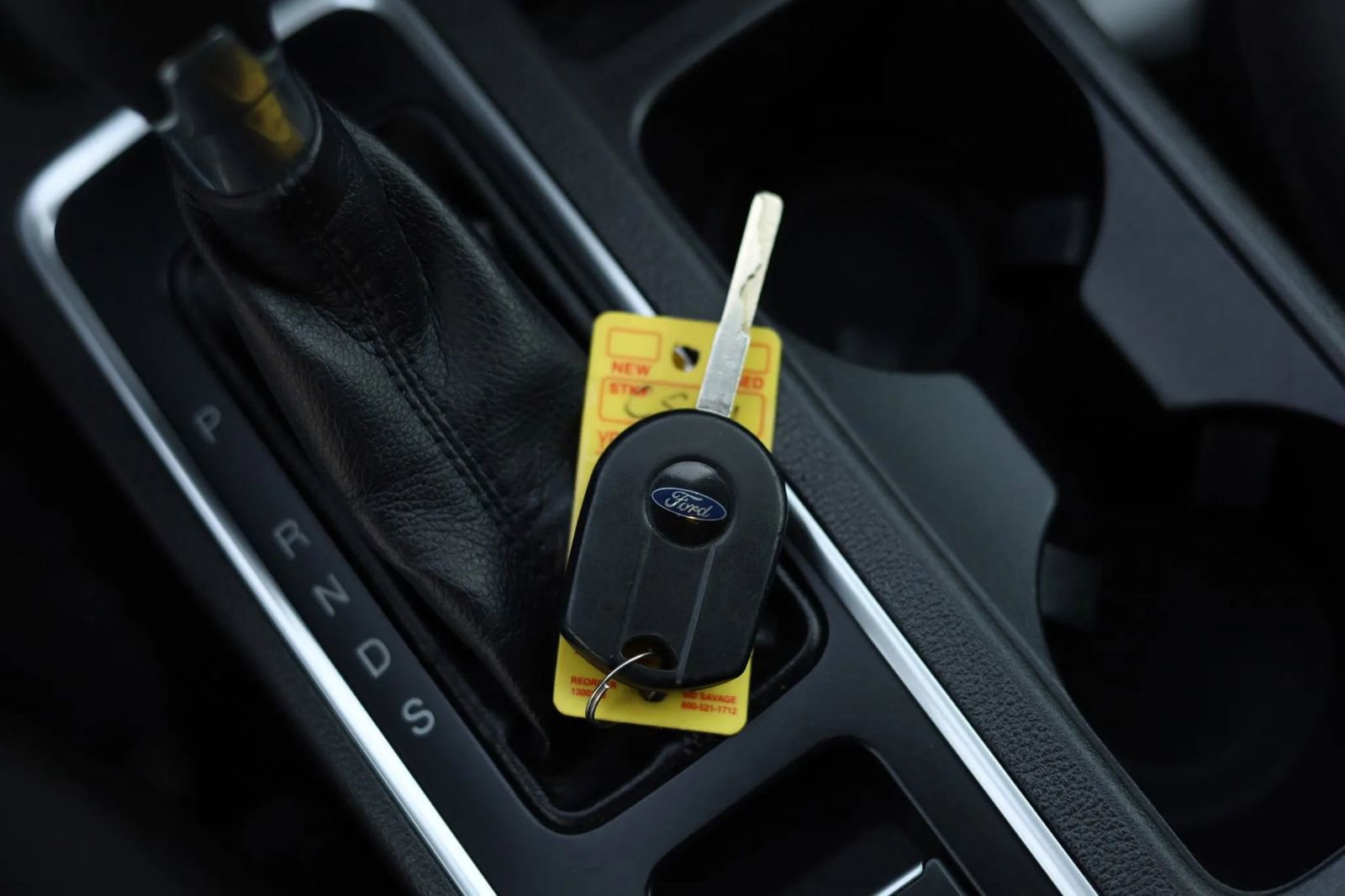 Used 2017 Ford Escape SE w/ SE Cold Weather Package image 39