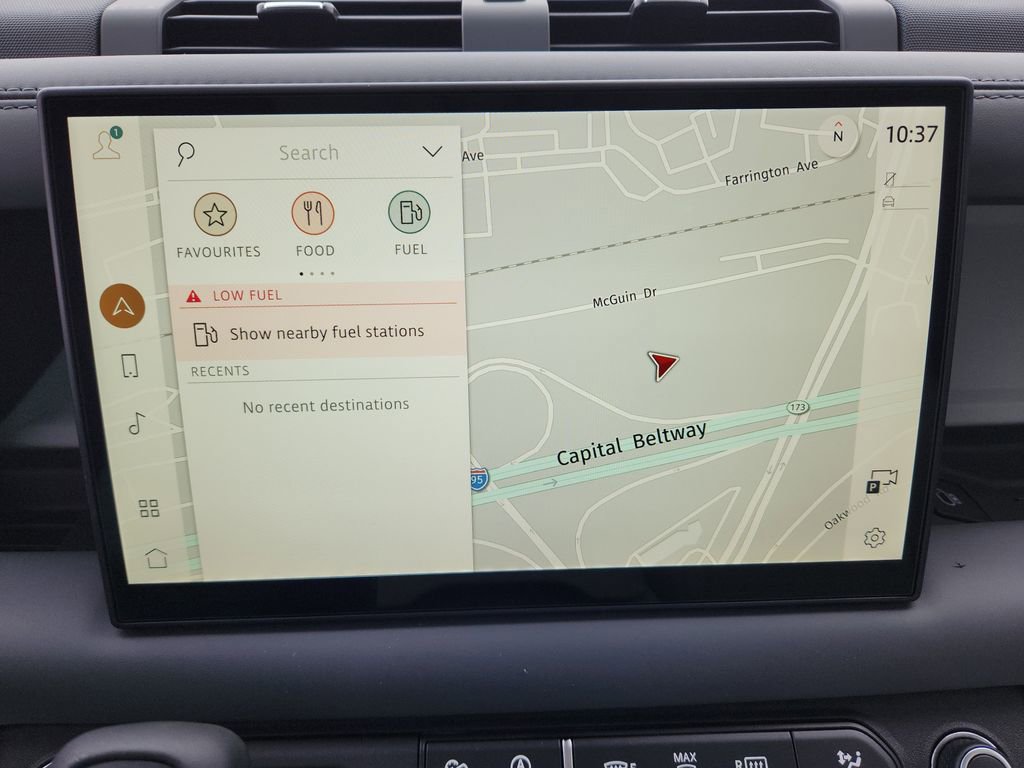 Used 2025 Land Rover Defender 130 S image 19