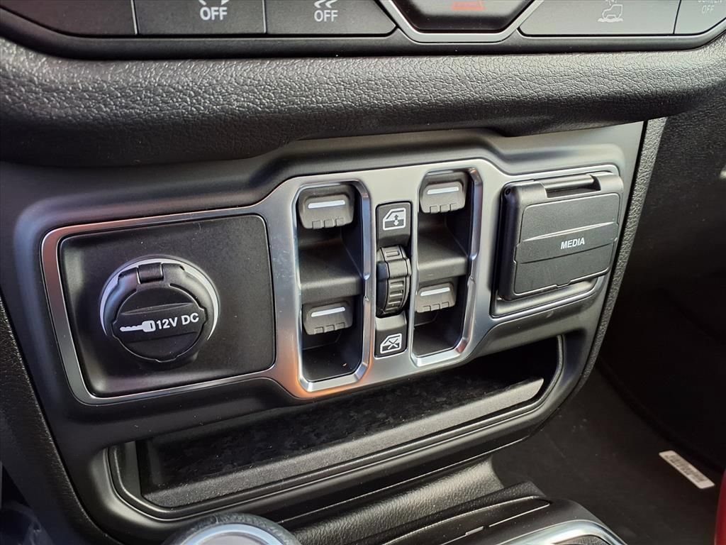 New 2026 Jeep Gladiator Sport AWD/4WD image 8