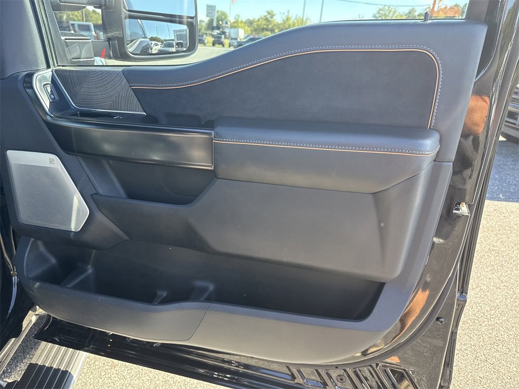 Used 2022 Ford F150 Platinum w/ Equipment Group 701A High image 16