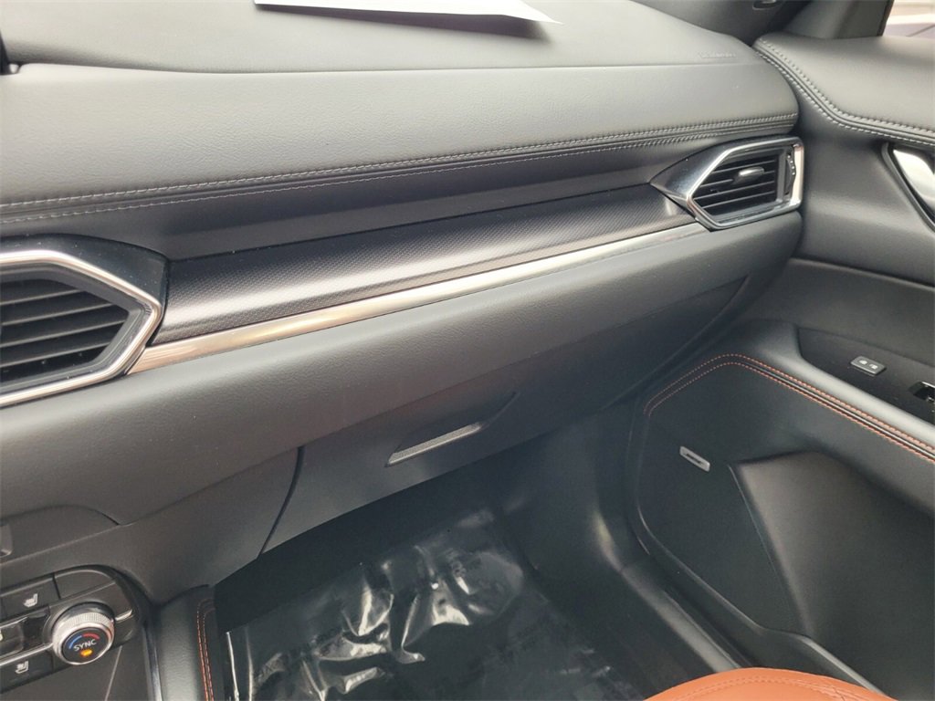 Certified 2025 MAZDA CX-5 Carbon Edition image 28