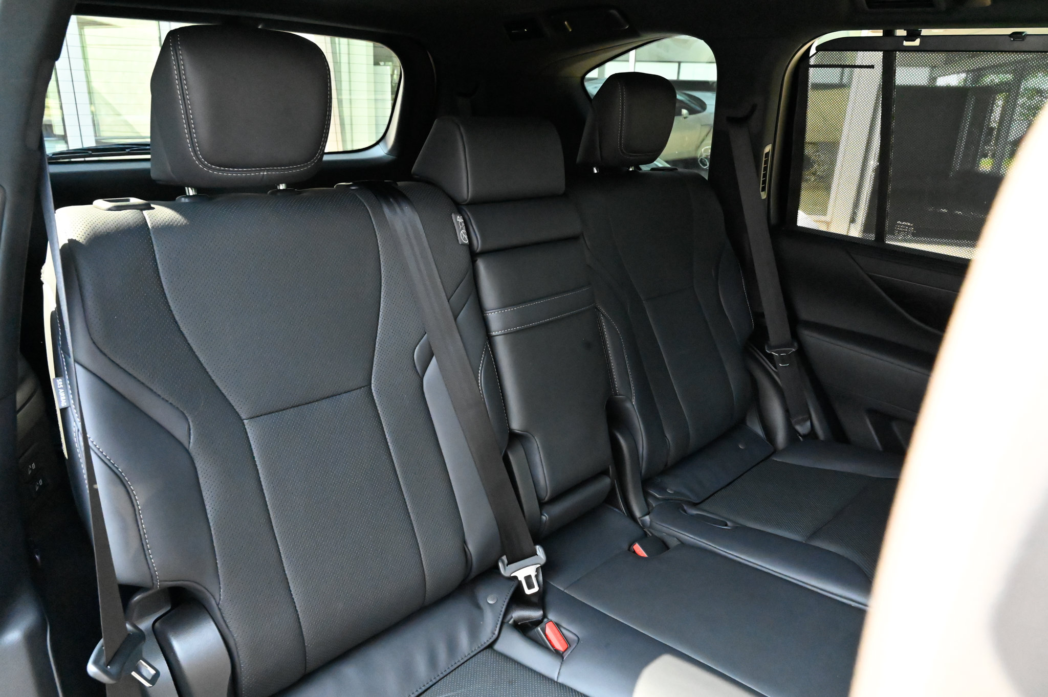 Used 2025 Lexus LX 600 4WD w/ Accessory Package (2T) image 53