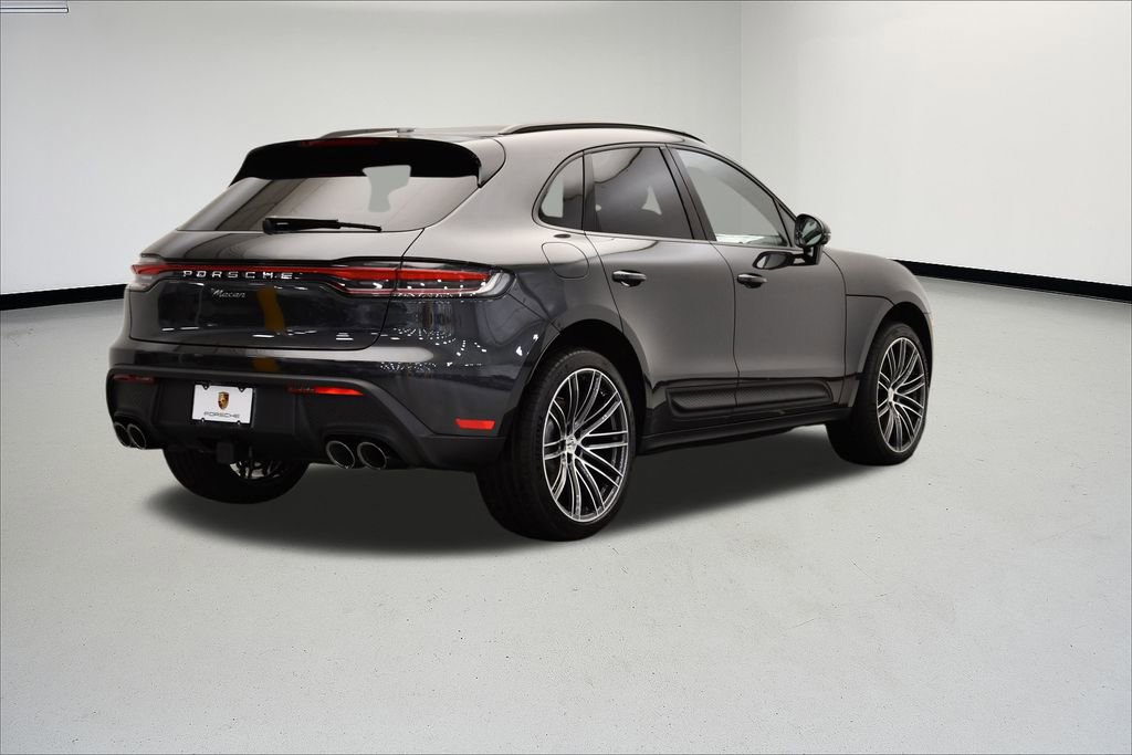 Used 2025 Porsche Macan image 5