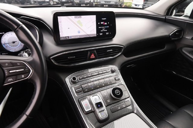Used 2023 Hyundai Santa Fe SEL w/ Premium Package FWD image 17