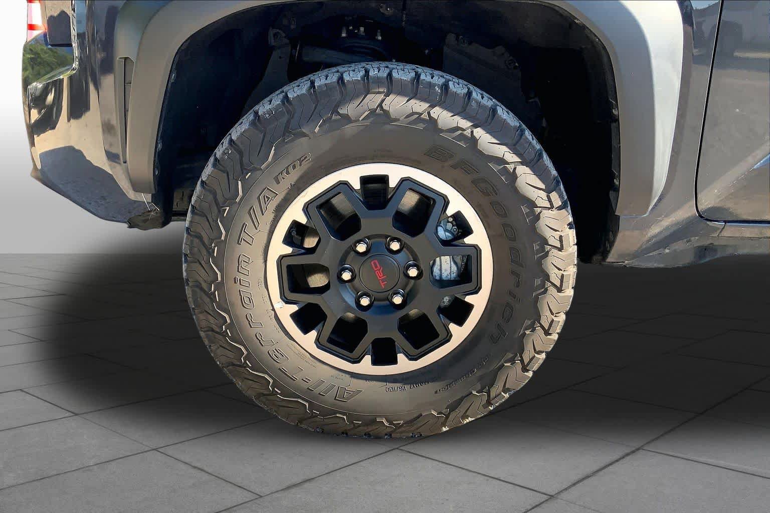 Used 2024 Toyota Tacoma TRD Off-Road AWD/4WD image 11